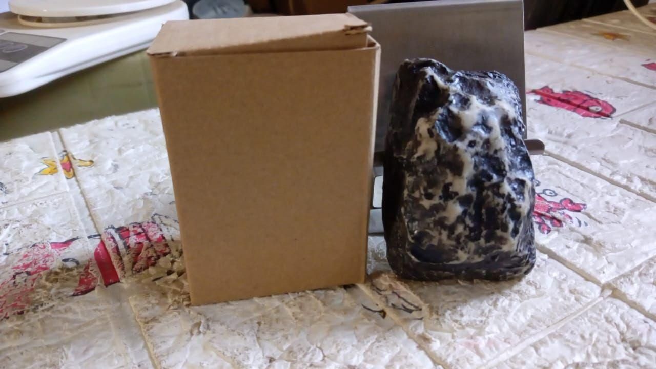 Hide A Spare Key Outside Fake Rock