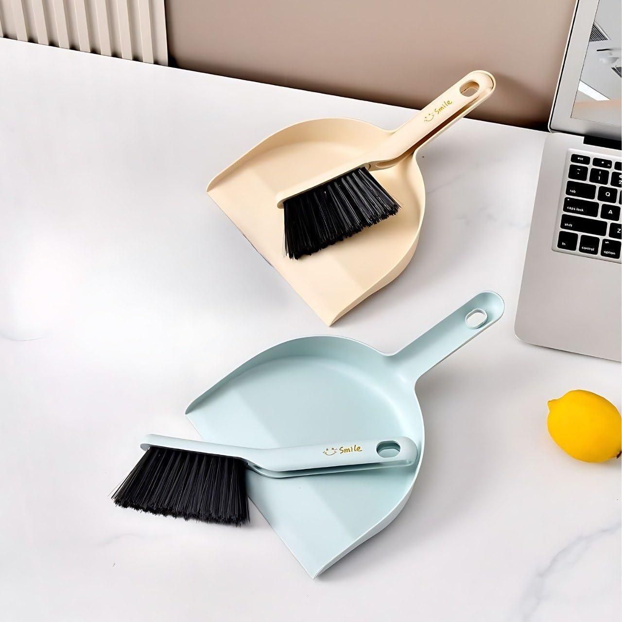 Mini Dustpan and Brush Set
